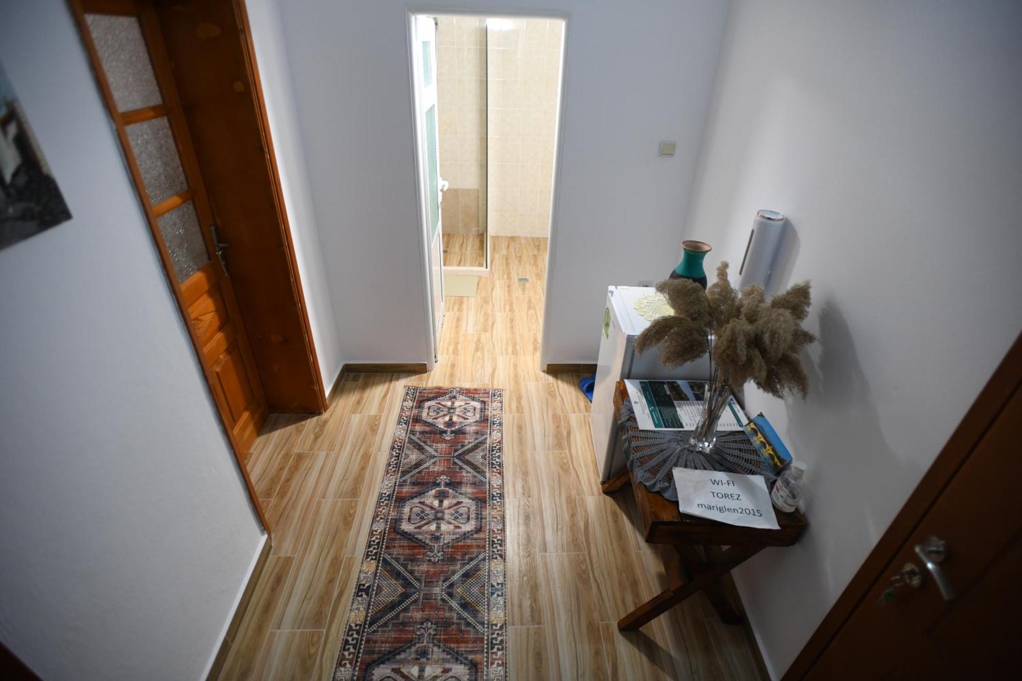 Guest House Luli Berat Bagian luar foto